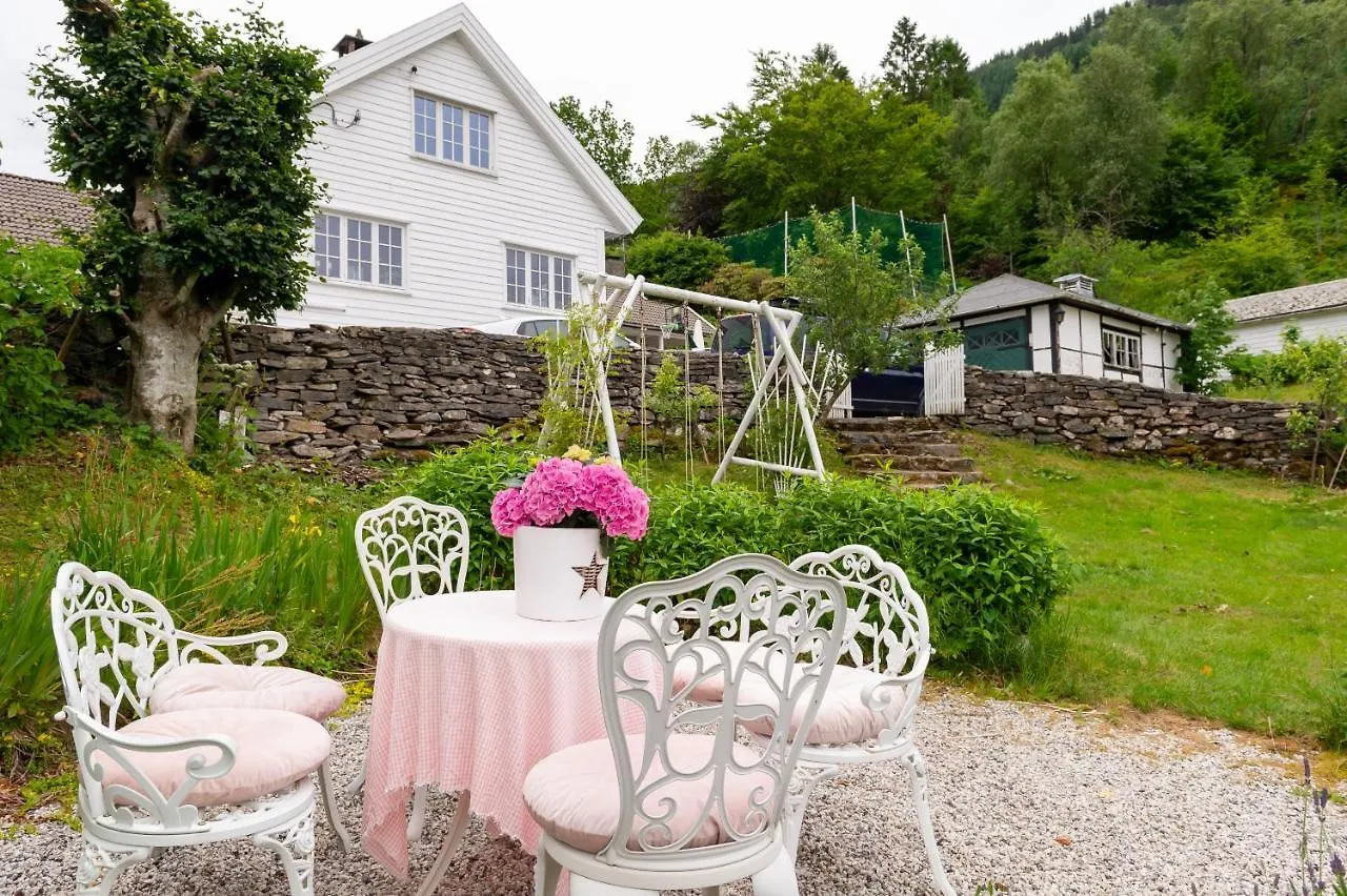 Apartament Historisk Sjarm - Moderne Komfort 10Min Fra Bergen Norwegia